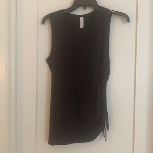 lululemon black tank